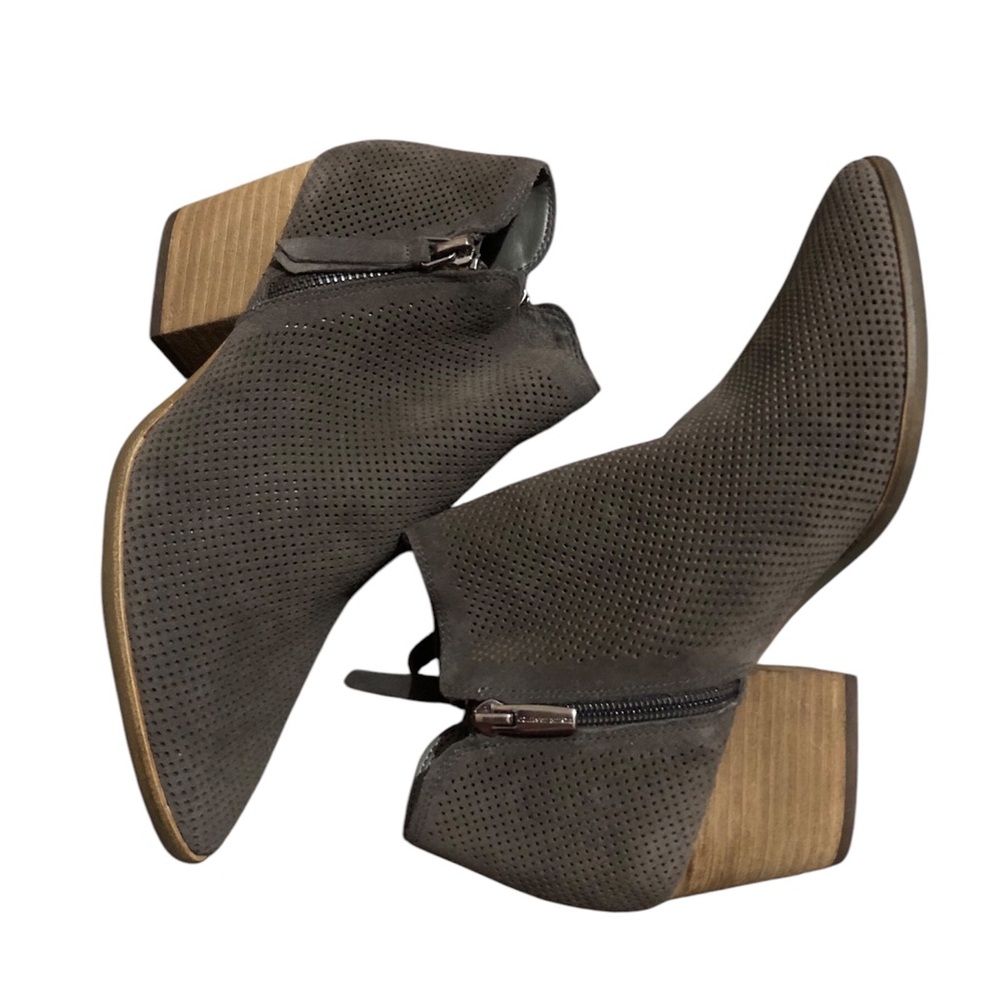 Vince Camuto gray pointed toe booties